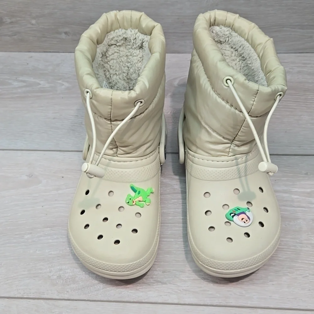 CROCS good warm